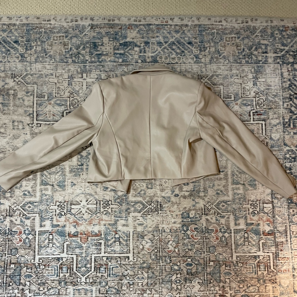 Abercrombie vegan leather blazer - Picture 3 of 3